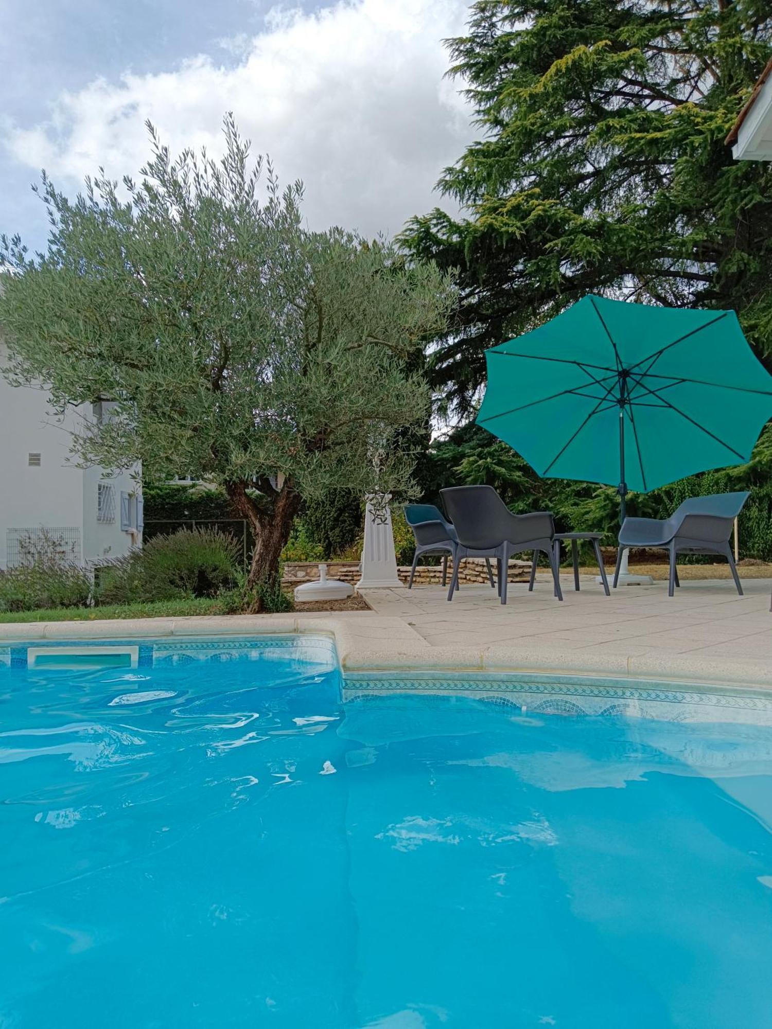 La Maison Basque Sainte-Livrade-sur-Lot Екстер'єр фото