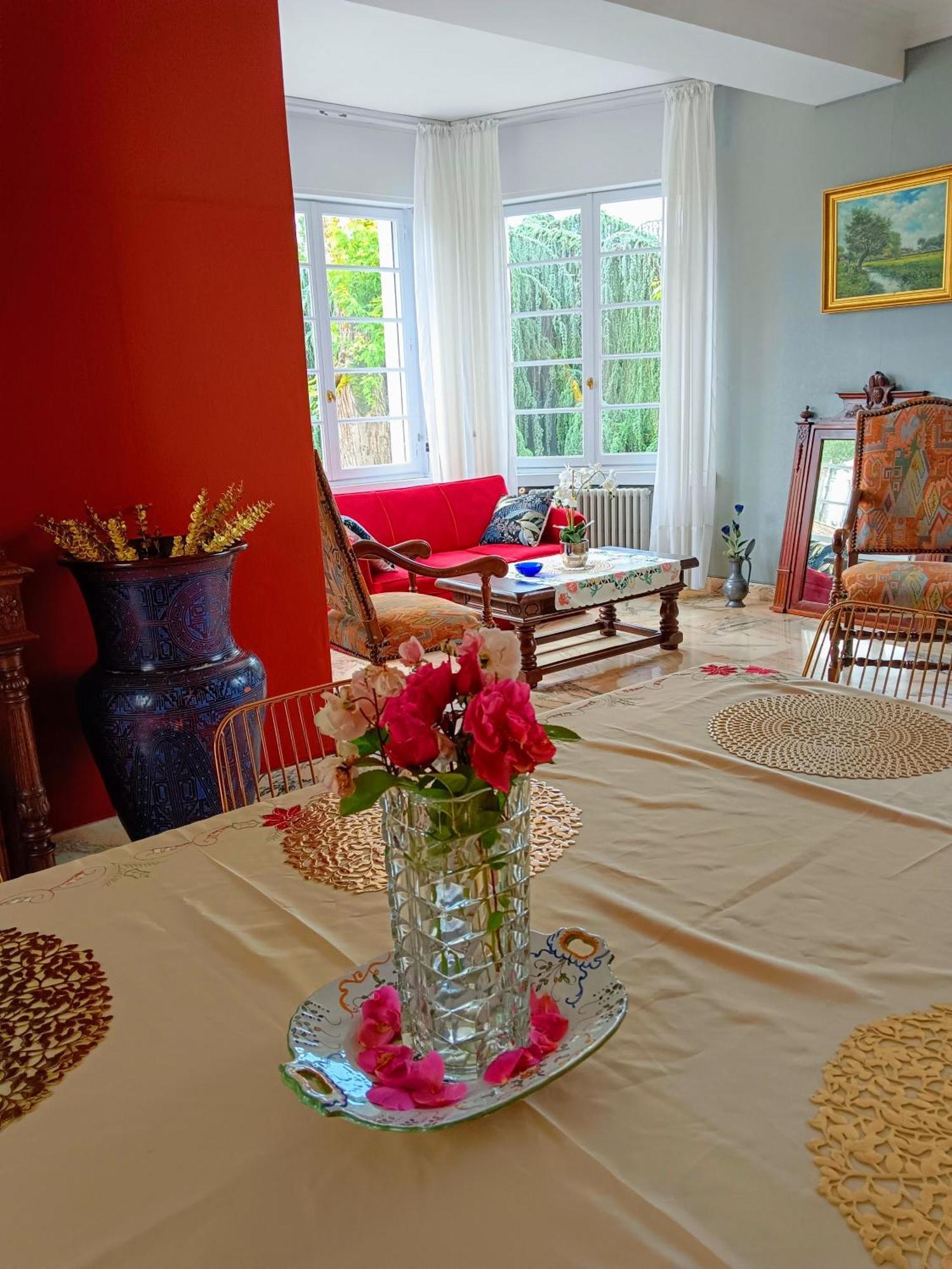 La Maison Basque Sainte-Livrade-sur-Lot Екстер'єр фото